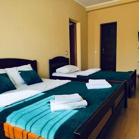 Etna Hotel Lviv Luaran gambar