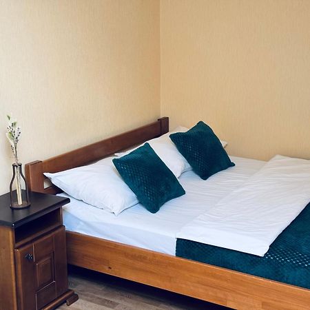 Etna Hotel Lviv Luaran gambar