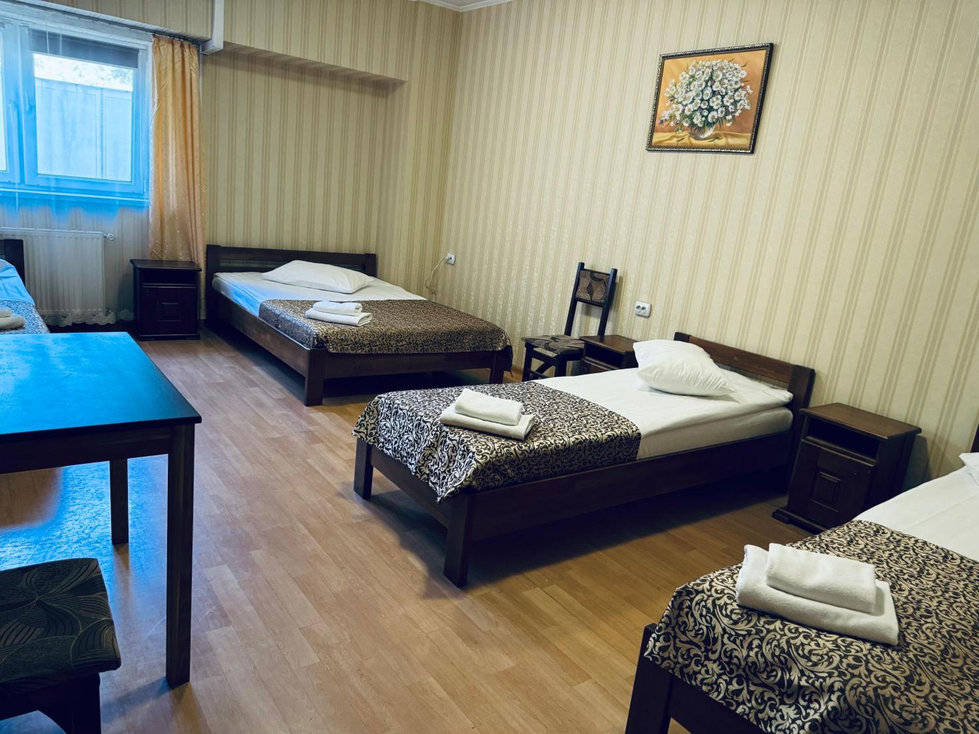 Etna Hotel Lviv Luaran gambar