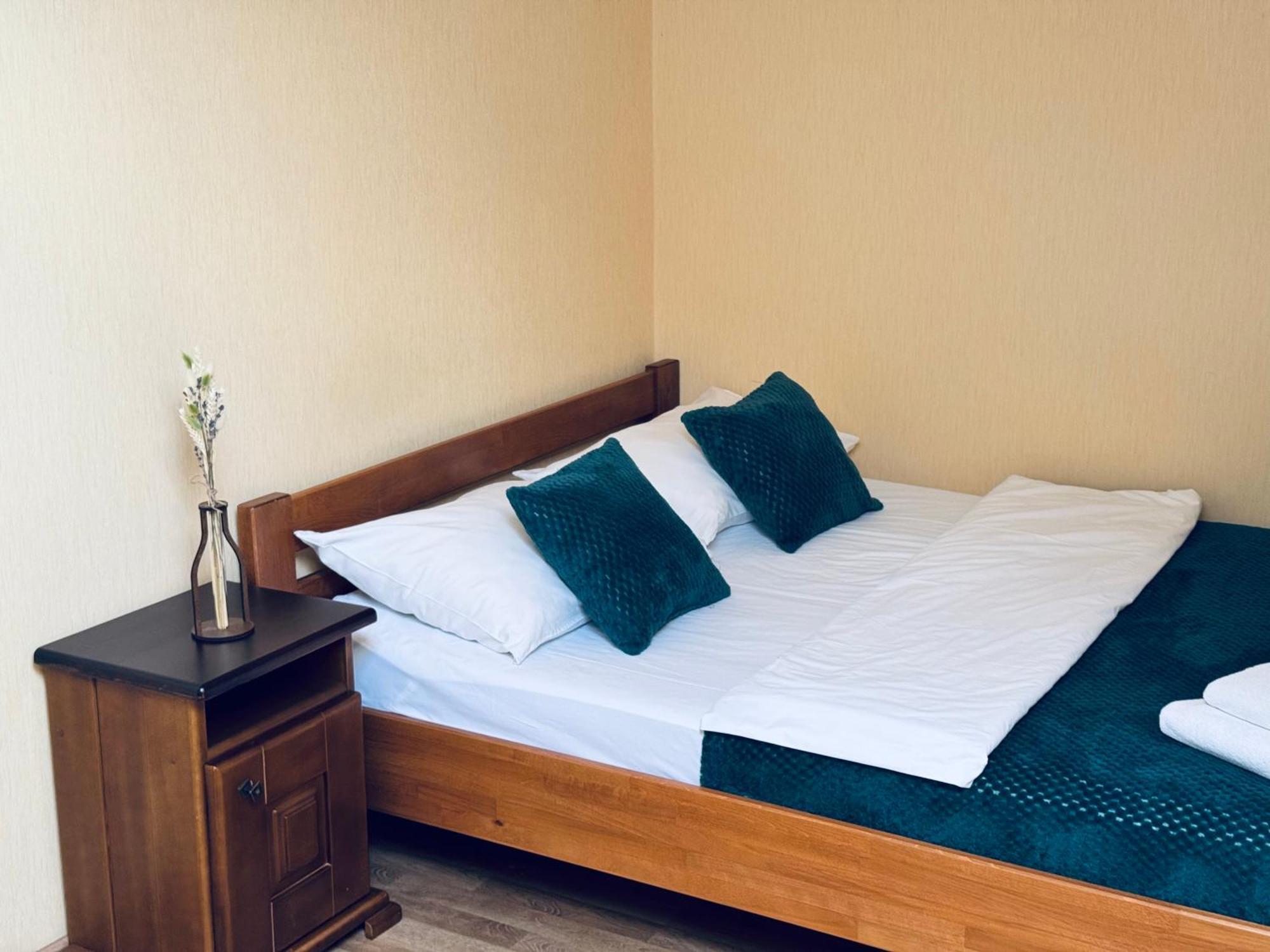 Etna Hotel Lviv Luaran gambar